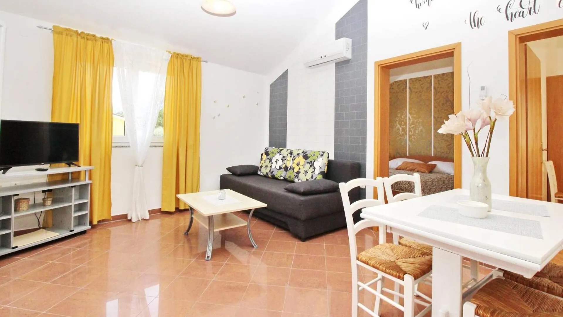 Apartments Brnic Nara Baska