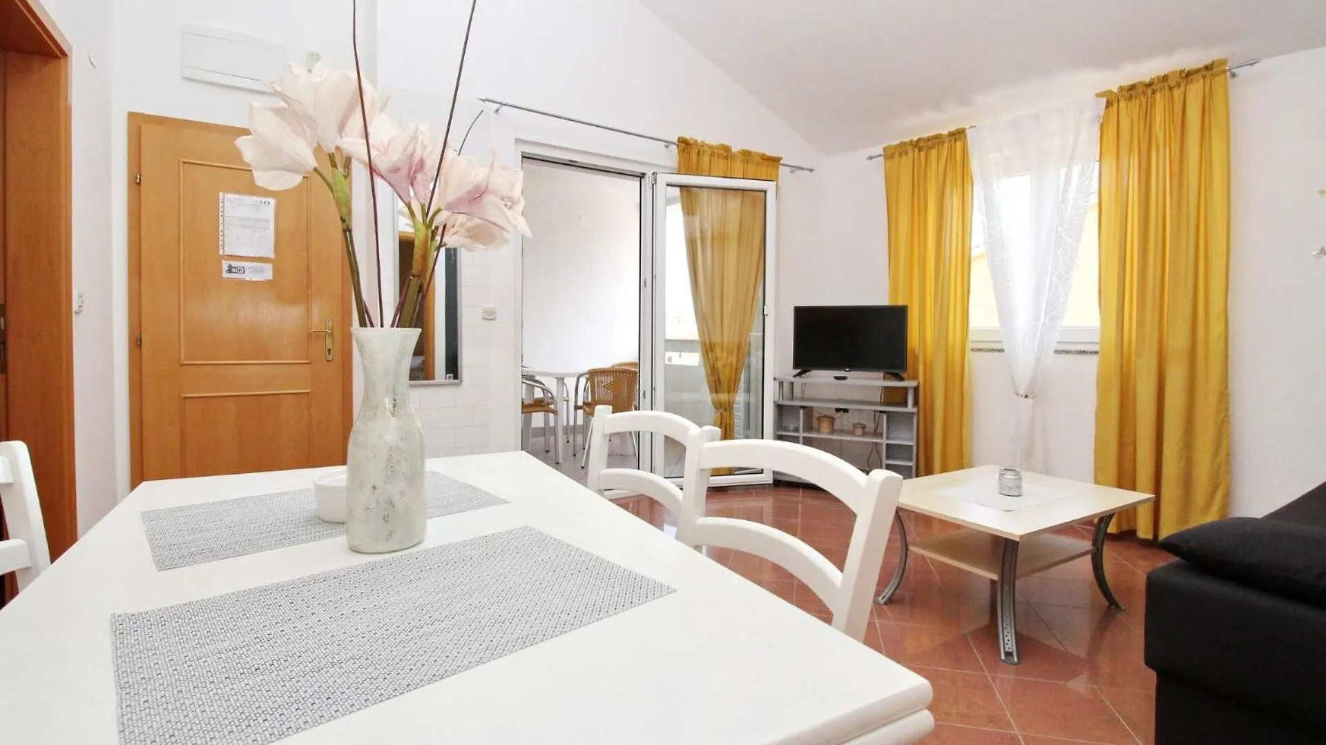 Apartments Brnic Nara Baska   Baska (Krk)