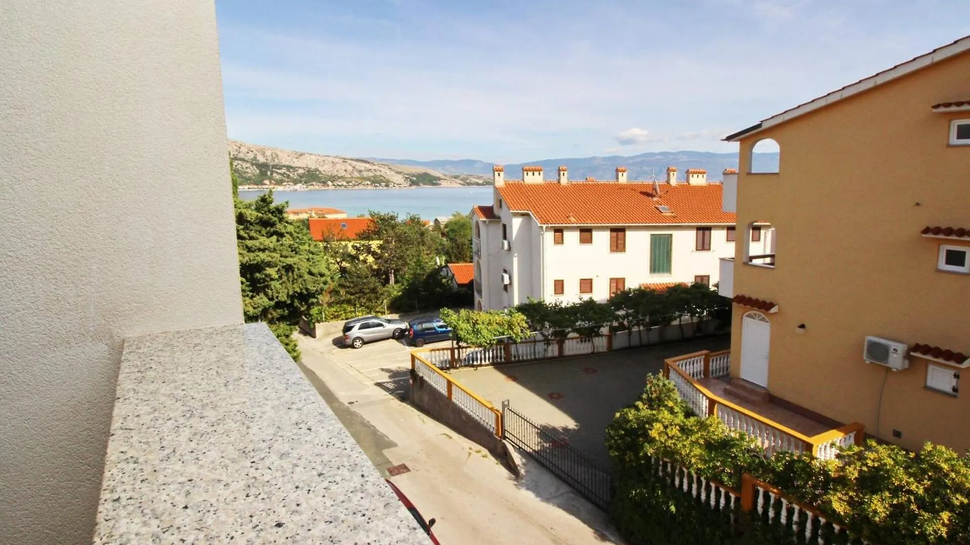Apartments Brnic Nara Baska  0*, Baska (Krk) Croatia