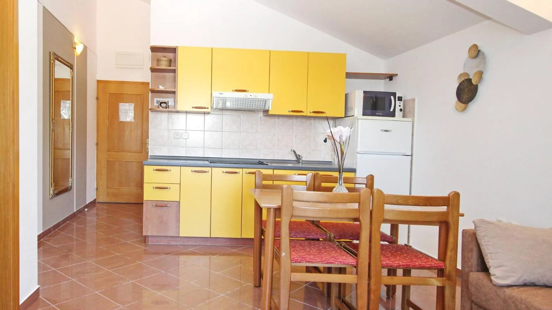 Apartments Brnic Nara Baska