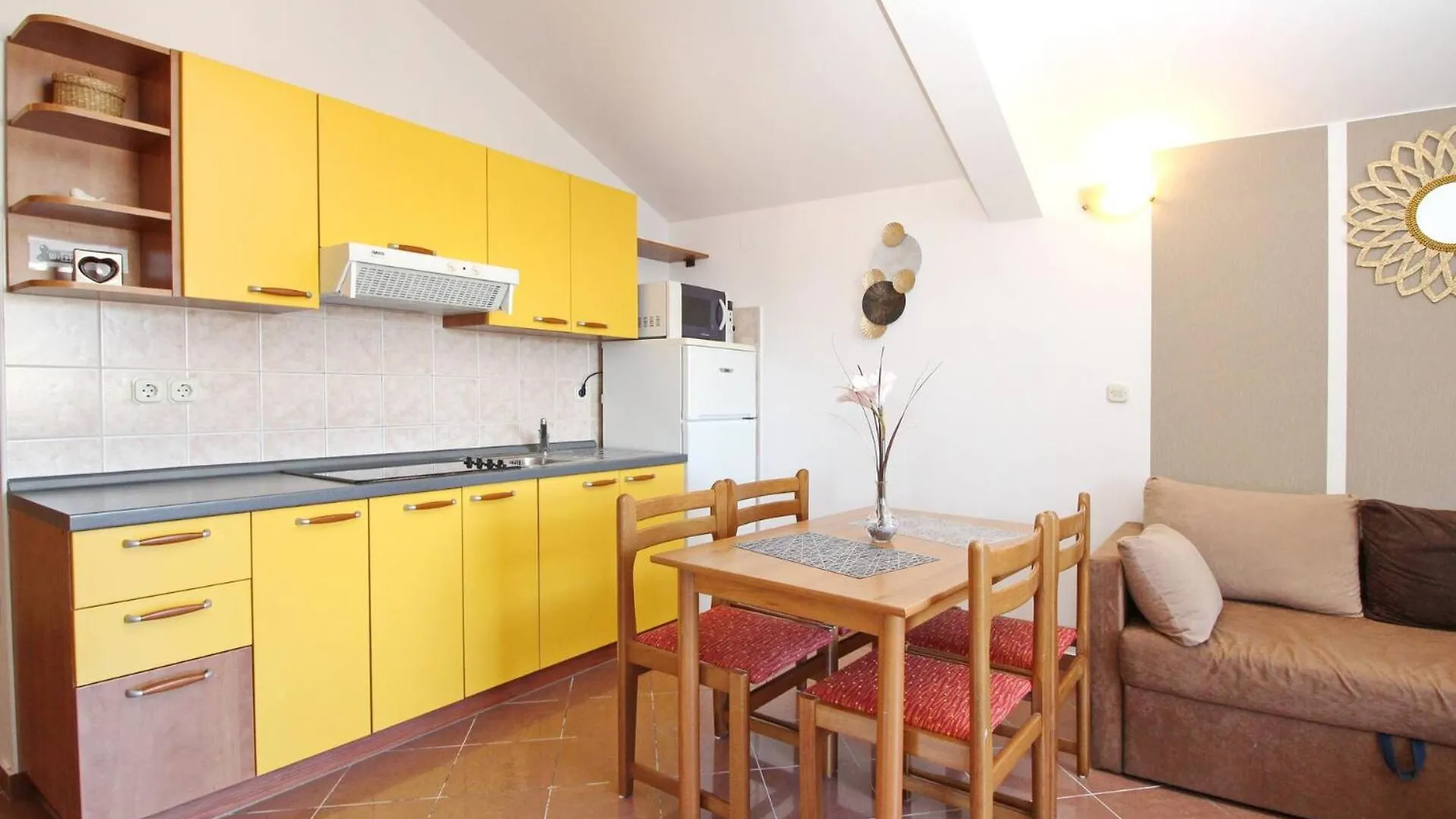 Apartments Brnic Nara Baska  0*, Baska (Krk)
